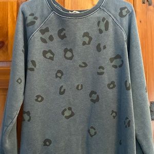Mineral washed Leopard sweatshirt